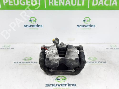 Used Right front brake caliper Right front brake caliper 13570016 13570016