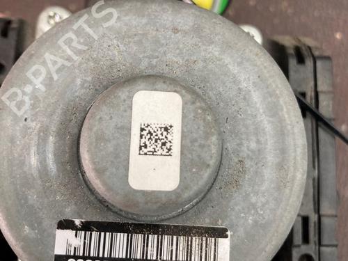 Used Vacuum pump Vacuum pump OPEL CORSA F (P2JO) CORSA-e (68) (136 hp) 40048718 40048718