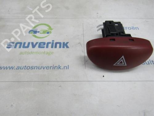 Used Warning switch Warning switch PEUGEOT 206 SW (2E/K) 1.4 (75 hp) 40594809 40594809