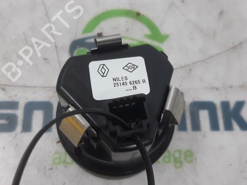 Switch RENAULT CAPTUR I (J5_, H5_) 0.9 TCe 90 | BP24159722I30 - Image 3