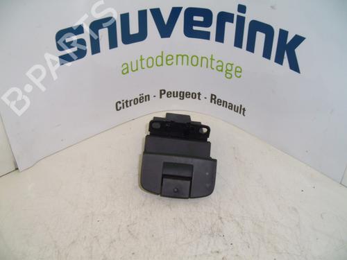 Used Switch RENAULT ESPACE IV (JK0/1_) 1.9 dCi (JK0U, JK0G) (120 hp) 13879162