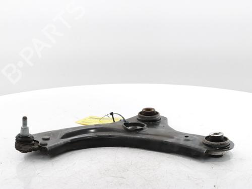 Used Left front suspension arm RENAULT CLIO V (B7_) 1.0 TCe 90 (B7MT) (91 hp) 29426538