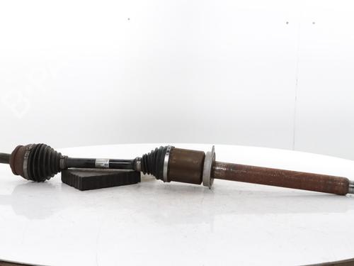 Arbre de transmission avant droit LYNK & CO 01 PHEV (261 hp) 31960900