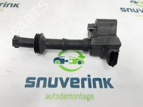 Used Ignition coil Ignition coil PEUGEOT 3008 II SUV (MC_, MR_, MJ_, M4_) 1.2 THP/ PureTech 130 (MRHNSM, MRHNSU, MRHNSJ, MRHNYW,... (131 hp) 40574494 40574494