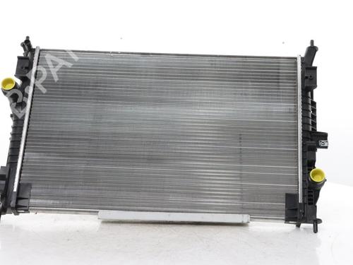 Used Water radiator Water radiator 37660122 37660122