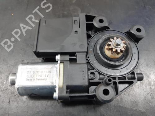 Used Electronic module Electronic module RENAULT MEGANE III Coupe (DZ0/1_) 2.0 TCe (DZ0K) (180 hp) 40592825 40592825