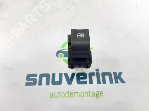 Used Switch Switch RENAULT CAPTUR I (J5_, H5_) 0.9 TCe 90 (90 hp) 40573538 40573538