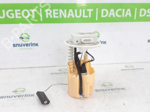 Used Fuel pump RENAULT TRAFIC III Van (FG_) 2.0 dCi 170 (FGMM, FGMV) (170 hp) 26238401
