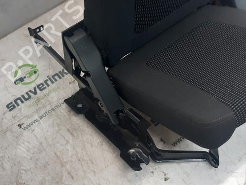 Rear seat PEUGEOT 5008 (0U_, 0E_) 1.6 16V | BP11010053C17 