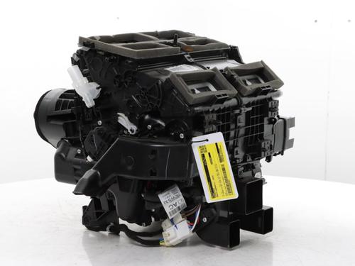 Used Heater matrix box Heater matrix box NISSAN QASHQAI III (J12) 1.3 DIG-T (158 hp) 33696855 33696855