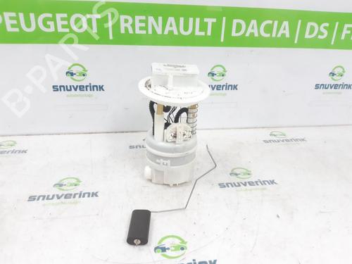 Used Fuel pump RENAULT MEGANE IV Grandtour (K9A/M/N_) 1.3 TCe 160 (K9NC) (158 hp) 26238514