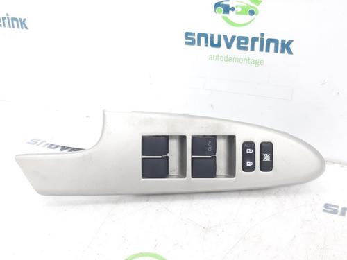 Used Switch Switch TOYOTA URBAN CRUISER (_P1_) 1.33 (NSP110_, NSP110) (101 hp) 24164902 24164902