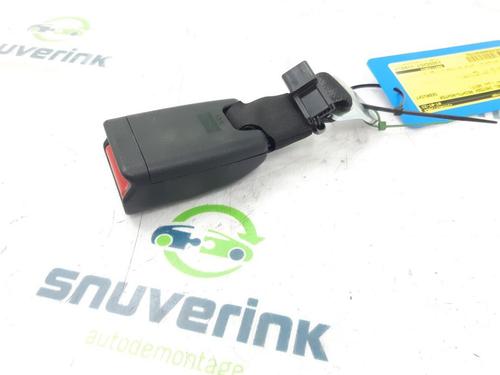 Used Seat buckle PEUGEOT 108 1.0 VTi (69 hp) 23122939