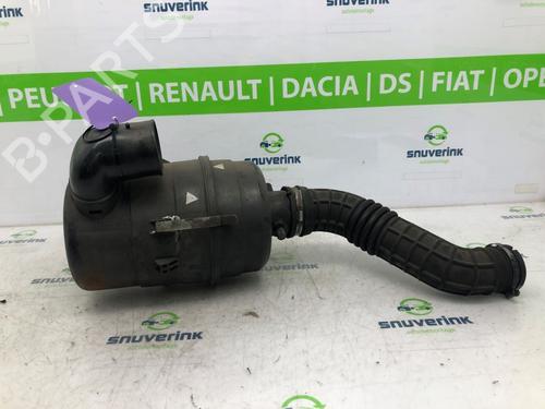 Used Air filter box FIAT DUCATO Platform/Chassis (230_) 2.5 D (84 hp) 17048751