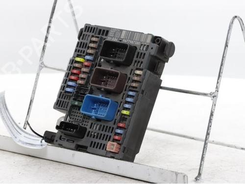 Used Fuse box Fuse box PEUGEOT 508 I (8D_) 2.0 HDi Hybrid4 AWC (200 hp) 34057972 34057972