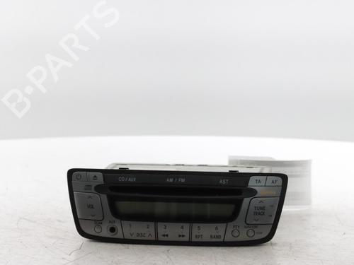 Used Radio PEUGEOT 107 (PM_, PN_) 1.0 (68 hp) 31049960