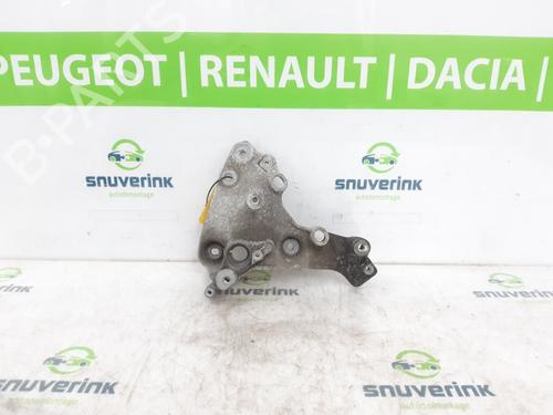 Used Support RENAULT TRAFIC III Van (FG_) 1.6 dCi 115 (FGMD) (116 hp) 21194554