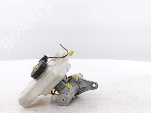 Brake master cylinder RENAULT MASTER III Van (FV) 2.3 dCi 165 FWD (FV0P, FV0U, FV11, FV12, FV1E) | BP31592466M77 - Image 8