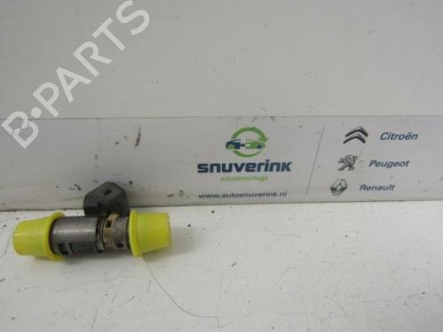 Used Injector Injector RENAULT MEGANE Scenic (JA0/1_) 1.6 e (JA0F) (90 hp) 40565615 40565615