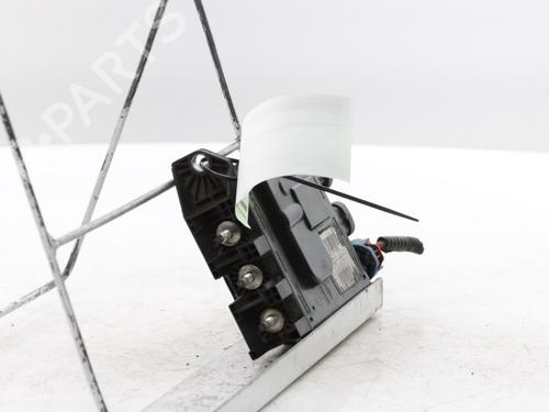 Fuse box OPEL VIVARO B Van (X82) 1.6 CDTI (05) | BP39618988E1 - Image 9