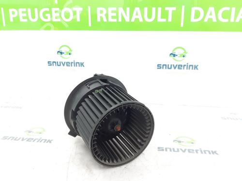 Heater blower motor RENAULT CLIO IV Grandtour (KH_) 1.2 TCe 120 (KHAU) | BP13946020M62 