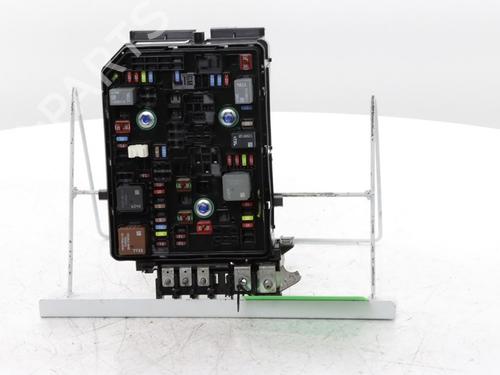 Used Fuse box Fuse box 29899447 29899447
