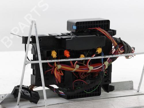 Fuse box BMW 1 (F40) 118 i | BP33697295E1 - Image 5