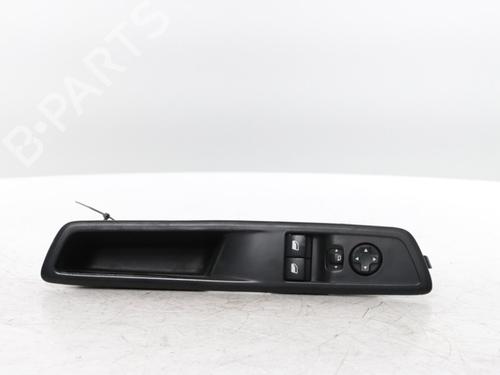 switch-opel-vivaro-c-van-k0-2019-31592446 main image