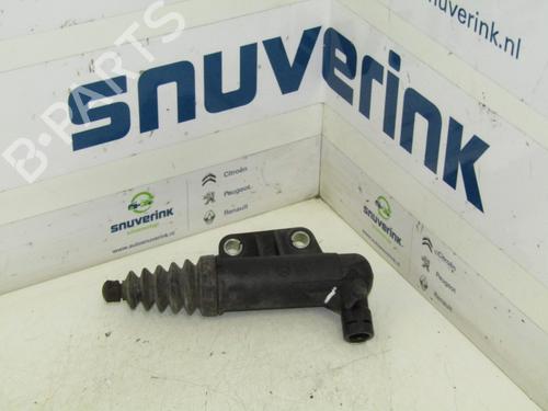 Used Clutch slave cylinder PEUGEOT BIPPER (AA_) 1.3 HDi 75 (75 hp) 18661750