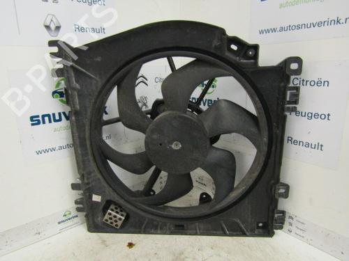 Used Radiator fan Radiator fan 21111883 21111883