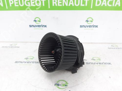 Heater blower motor PEUGEOT 508 I (8D_) 2.0 HDi Hybrid4 AWC | BP23987525M62 