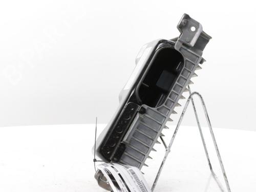 Computer TESLA MODEL 3 (5YJ3) EV | BP38618656M11 - Image 3