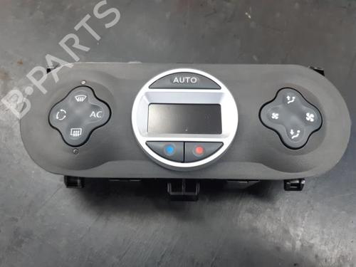 climate-control-renault-twingo-ii-cn0_-2007-40594608 main image