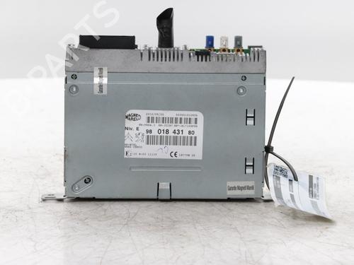 Autoradio PEUGEOT 208 I (CA_, CC_) 1.2 VTI 82 (82 hp) 31960465