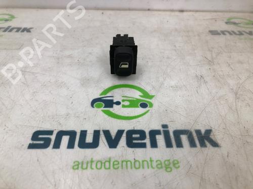 Used Switch CITROËN XSARA (N1) 1.6 16V (109 hp) 10780848