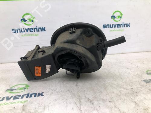 Fuel flap RENAULT CLIO IV Grandtour (KH_) 1.5 dCi 90 (KHN3, KHN4) | BP19336763C131 