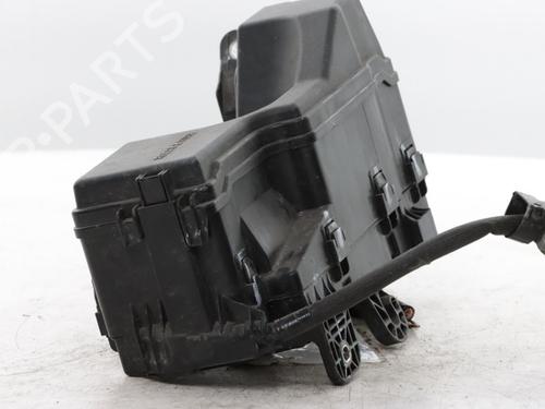Fuse box PEUGEOT 108 1.0 VTi | BP38264120E1 - Image 4