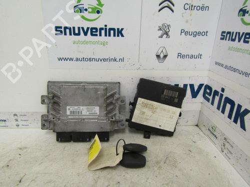 Used Engine control unit (ECU) RENAULT TWINGO II (CN0_) 1.2 16V (CN04, CN0B) (75 hp) 10795405