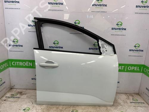 right-front-door-dacia-sandero-iii-2021-25776207 main image