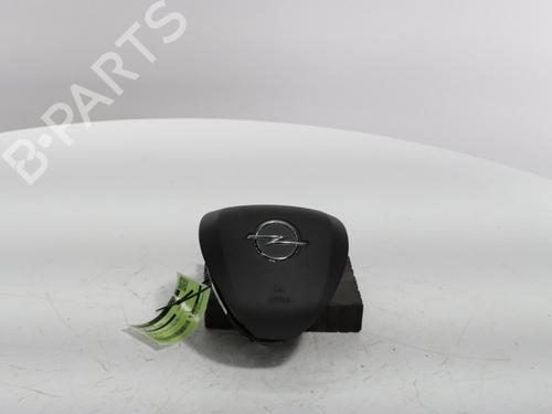Used Driver airbag OPEL COMBO Box Body/MPV (K9) 1.5 D (102 hp) 30757052