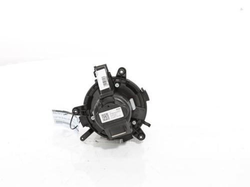 Used Heater blower motor Heater blower motor PEUGEOT 3008 II SUV (MC_, MR_, MJ_, M4_) Hybrid (224 hp) 27093338 27093338