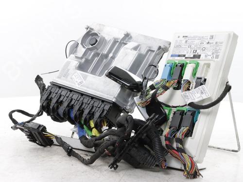 Engine control unit (ECU) BMW X1 (U11) sDrive 18 d | BP38110358M57 - Image 2