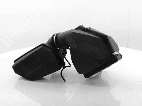 Used Air filter box BMW 3 (G20, G80, G28) 330 e Plug-in-Hybrid (292 hp) 29426462