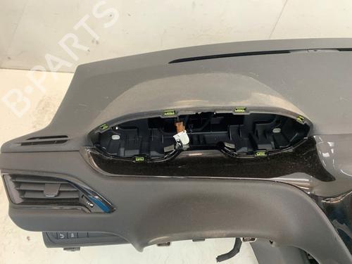 Dashboard PEUGEOT 208 I (CA_, CC_) 1.2 VTI 82 | BP29241348C46 