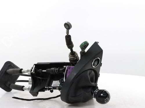 Used Shift knob FIAT 500 C (312_) 1.0 Mild Hybrid (312.AYD1B) (69 hp) 30866746