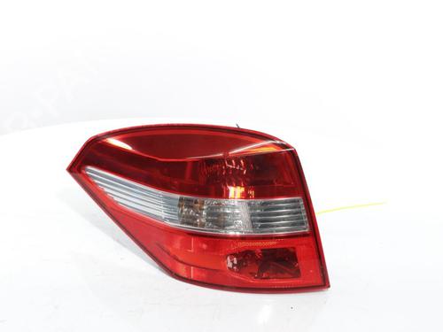 Used Left taillight Left taillight RENAULT LAGUNA III Grandtour (KT0/1) 2.0 dCi (KT07, KT0J, KT14, KT1A, KT1S) (131 hp) 34562592 34562592