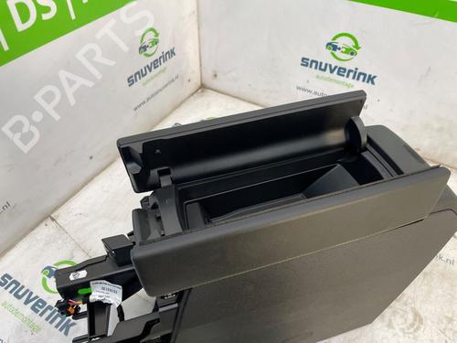 Middle console PEUGEOT 408 II (FP_, F3_) Hybrid 225 (F3DGYT) | BP26238656I22 