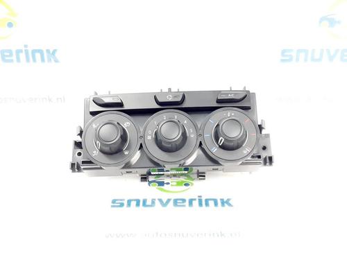 Commande Chauffage CITROËN C3 II (SC_) 1.2 VTi 82 (82 hp) 13324683