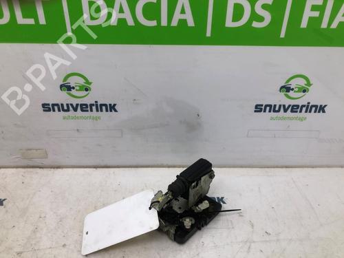 Fechadura frente direita Fechadura frente direita 18707778 18707778