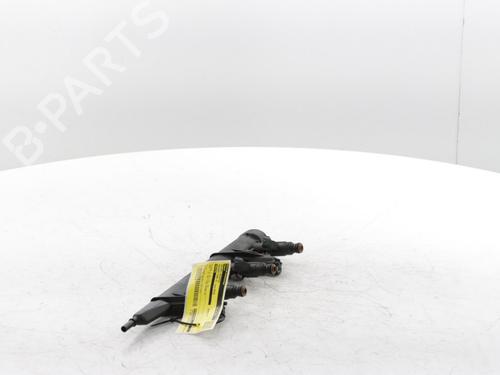 Used Injection rail PEUGEOT 2008 I (CU_) 1.2 VTi (82 hp) 29640668